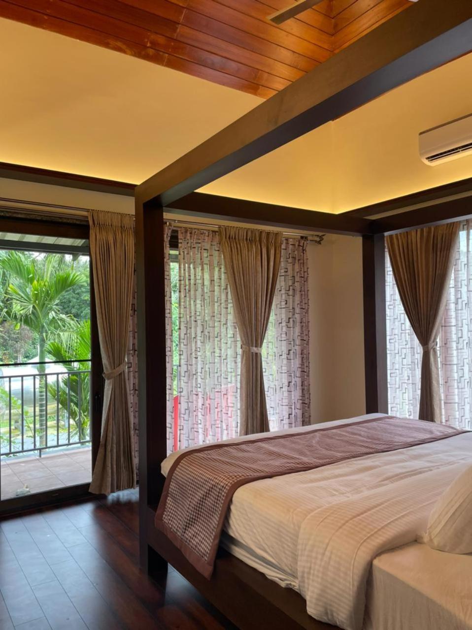 Hotel Biranji Aqua Retreat Chikmagalūr Esterno foto