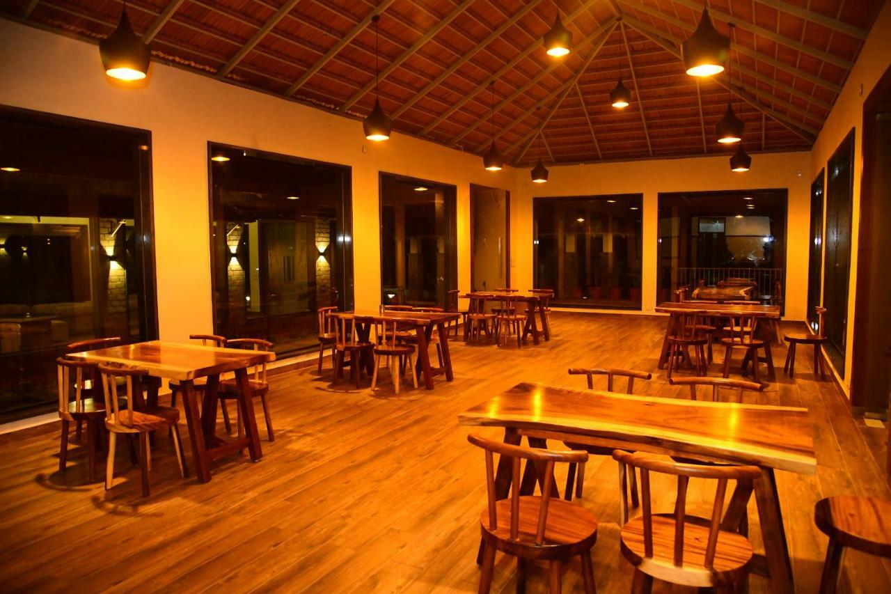 Hotel Biranji Aqua Retreat Chikmagalūr Esterno foto