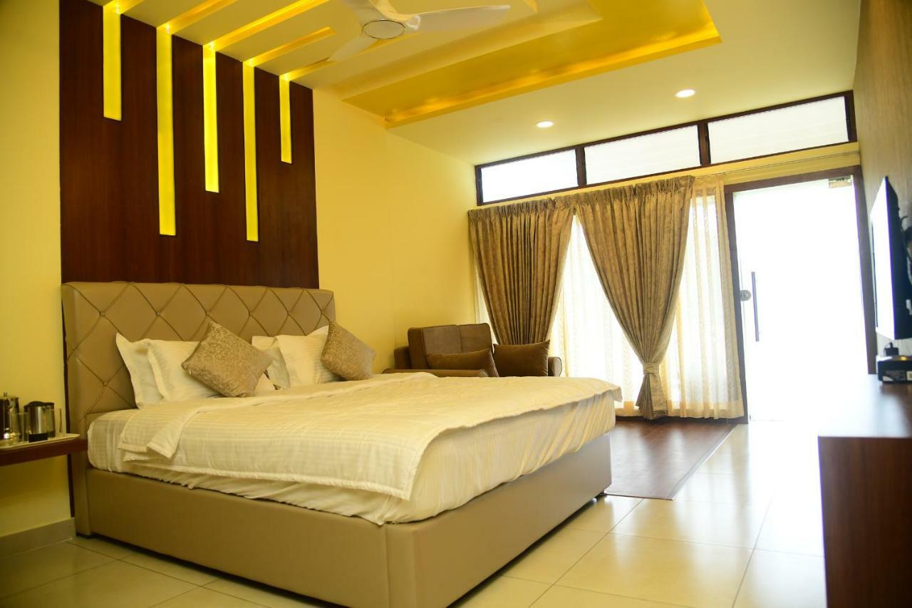 Hotel Biranji Aqua Retreat Chikmagalūr Esterno foto