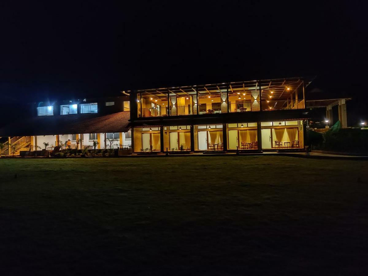 Hotel Biranji Aqua Retreat Chikmagalūr Esterno foto